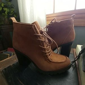 Circus Suede booties